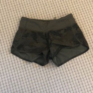 Lulu lemon shorts